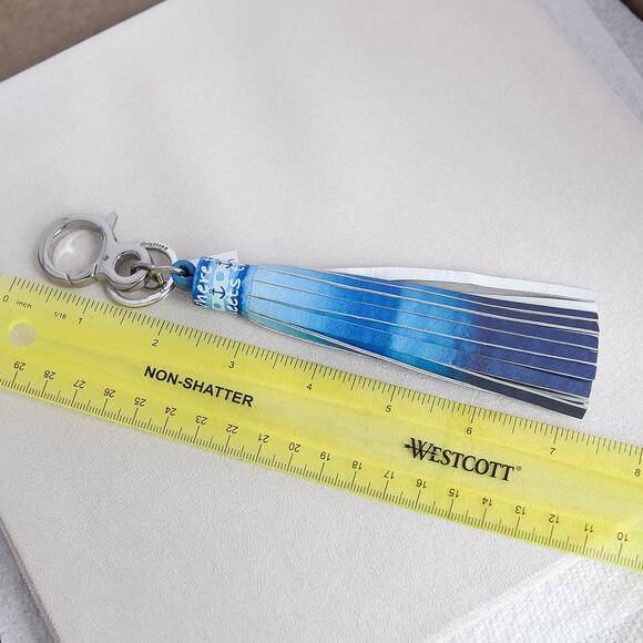 Brighton Sea Meets Sky Large Bag Tassel Key Ring Blue NWT 8" Faux Leather Charm - Picture 4 of 4
